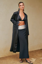 Load image into Gallery viewer, Just In Black Satin Maxi Jacket Blazer
